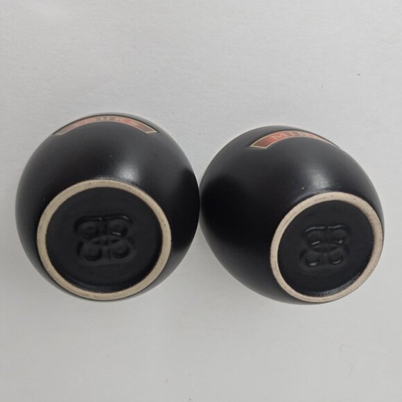 BAILEY'S Irish Cream Yours And Mine Black Ceramic Cups Set of 2 2.75" Collectors - Picture 6 of 9